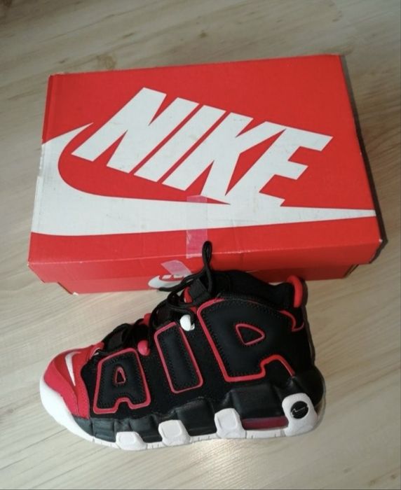 Adidasi nike uptempo  originali marime 41,42,43