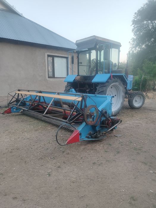Продам жатку комбаин