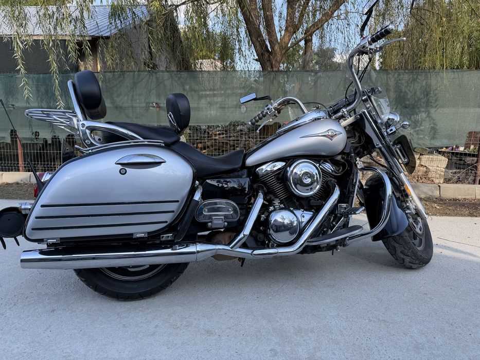 Kawasaki Vulcan 1600 NOMAD