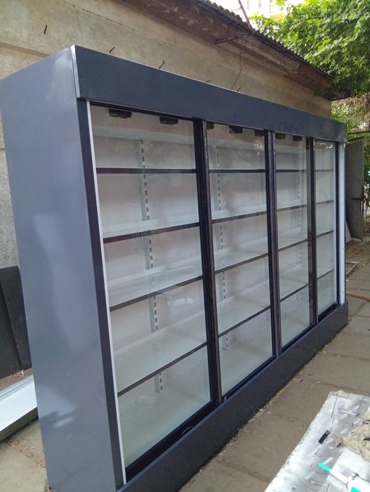Витрина холодильник