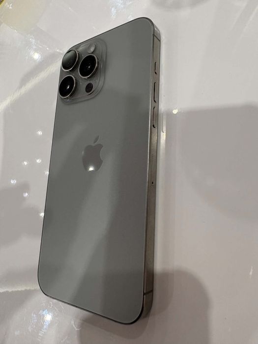 IPHONE 16 PRO MAX-256 gb