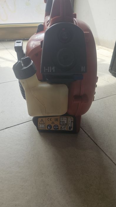 Бензинова духалка за трева Нusqvarna