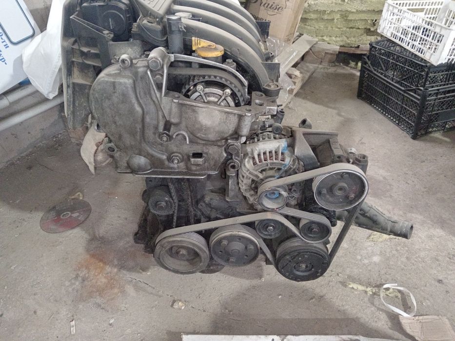 Двигатель на рено сценик 1.