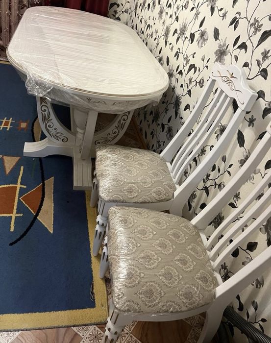 Деревянный Стол, стулья