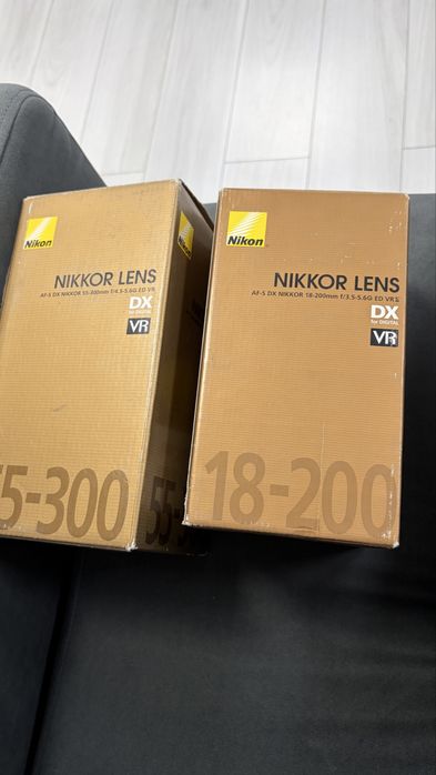 Два Объектива на камеру Nikon