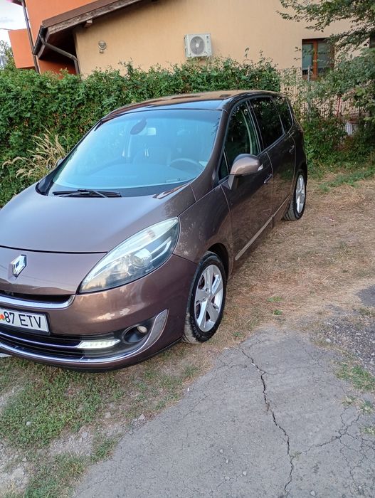 Renault Grand Scenic 7 locuri