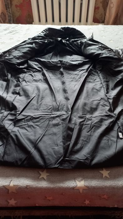 Продам  пуховик женский