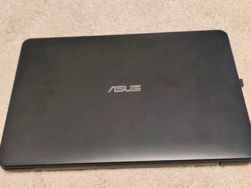 Laptop ASUS 15.6" | Intel i5-6200U | 8GB RAM |Acumulator nou,| Stare [Foarte bună]