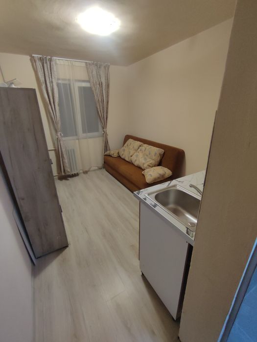 Inchiriez garsoniera