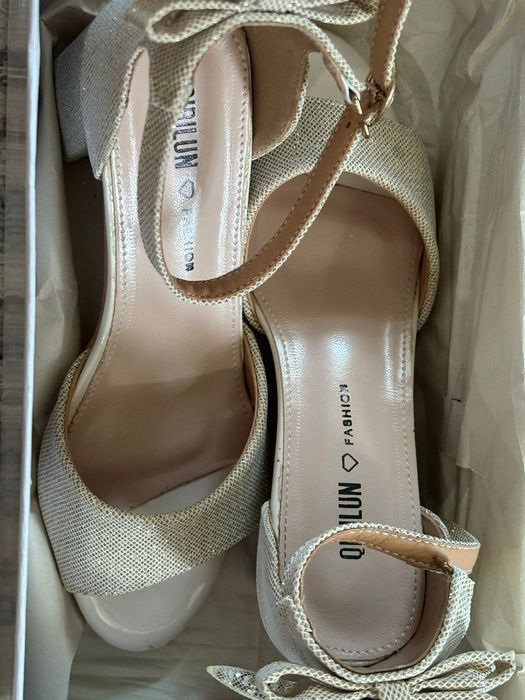 Туфли летние новые