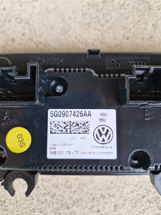Panou comanda AC clima Volkswagen Golf 7