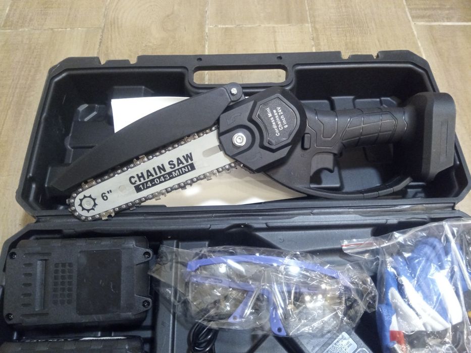 Електрически трион мини