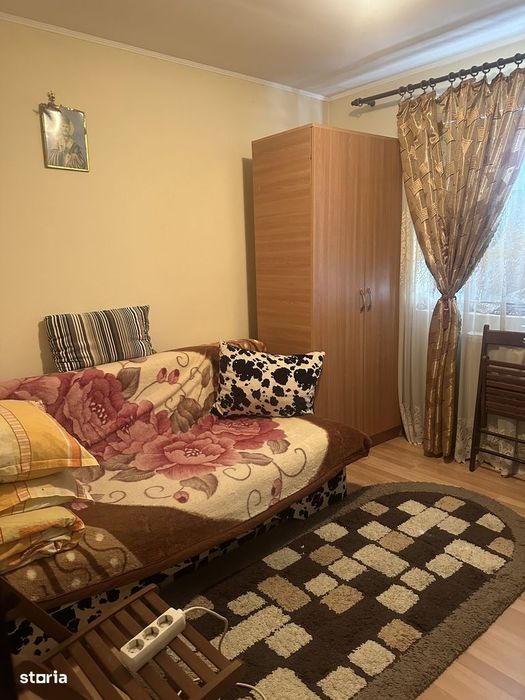 Campina - ap. 3 cam - et.3 - 65000 Euro