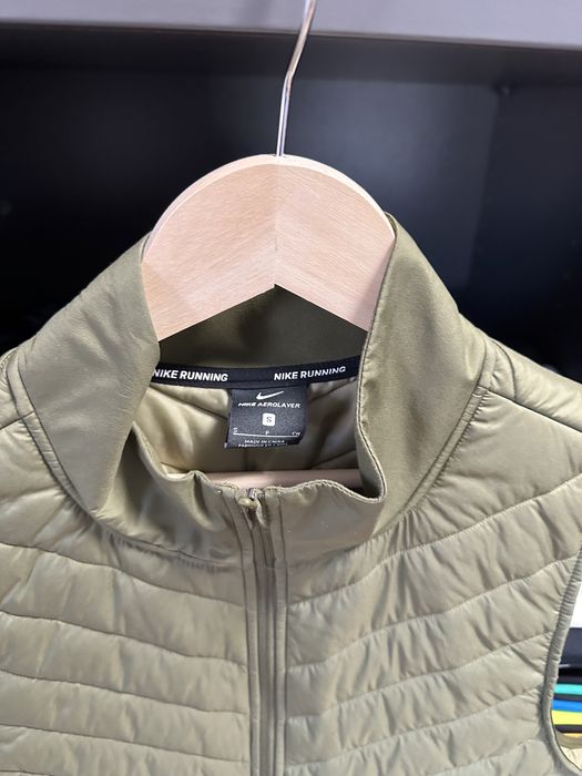 Vesta  Nike Unisex marimea S