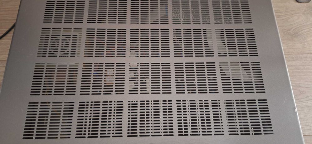 Yamaha receiver 7X100W mosfet