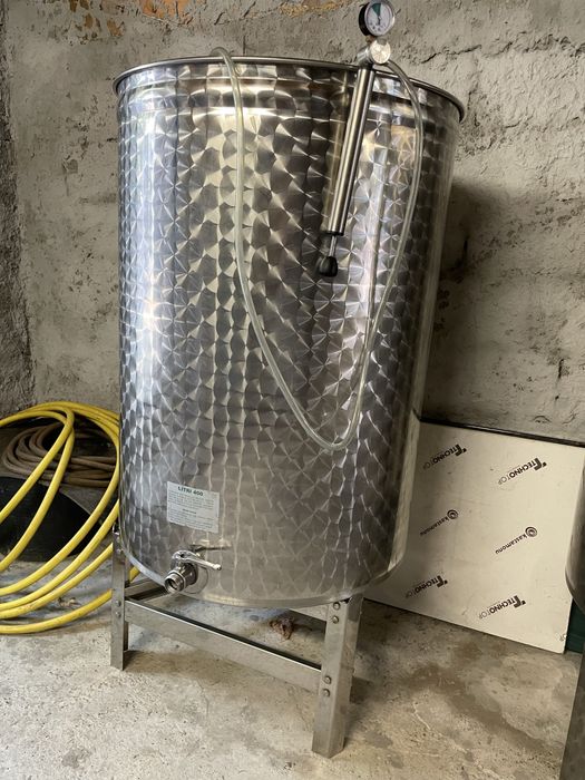 Butoi inox 400l