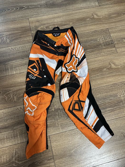 Долнище за мотокрос