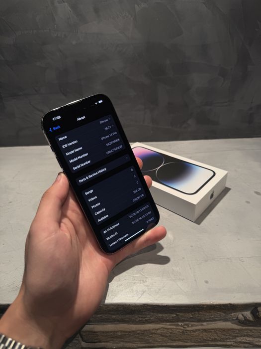 ПЕРФЕКТЕН Iphone 14 Pro 256 GB Deep Purple, 100% батерия