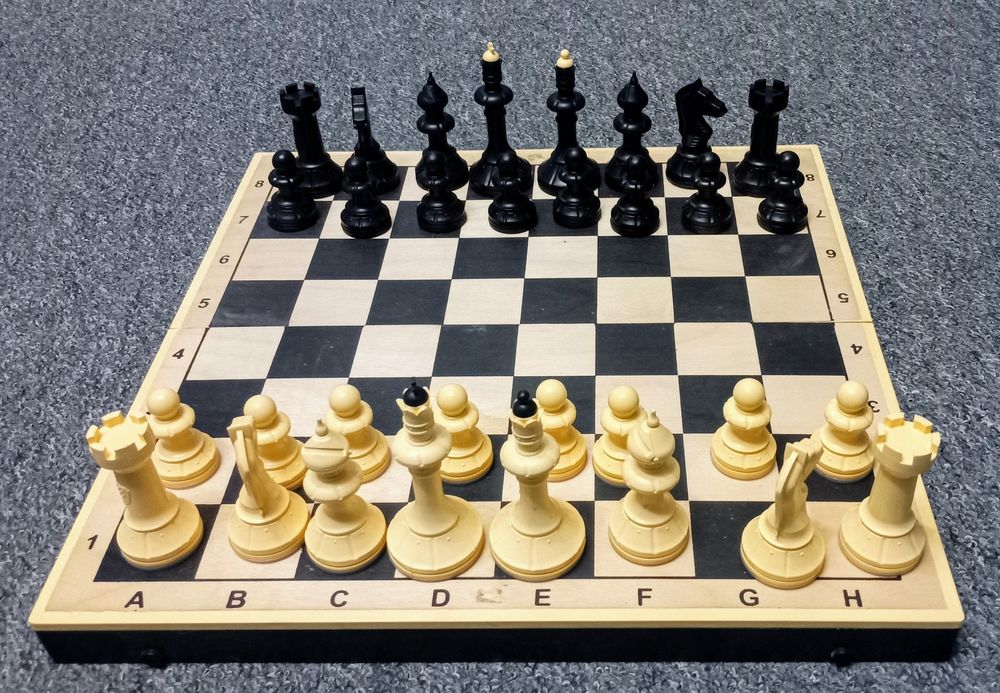 Шахматы шашки нарды