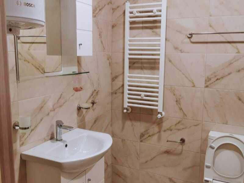 Дава се под наем Двустаен апартамент в София, Кръстова вада - 80 кв.м за 749.7 € - Снимка #5