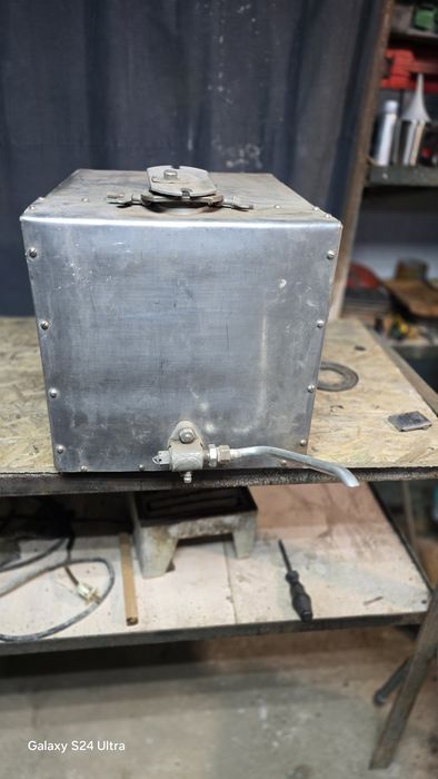 Бак из нержавейки для питьевой воды