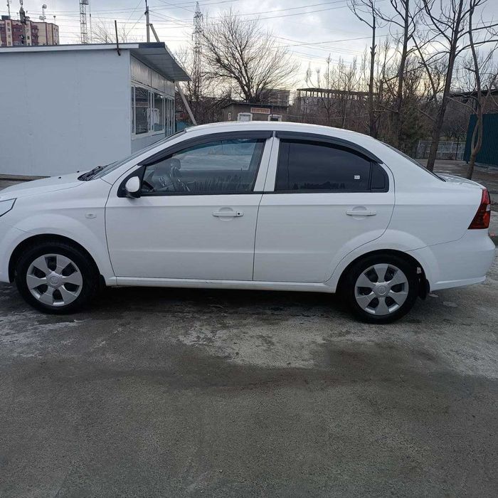 Pul zarur  Kelishgan narxda sotamiz.