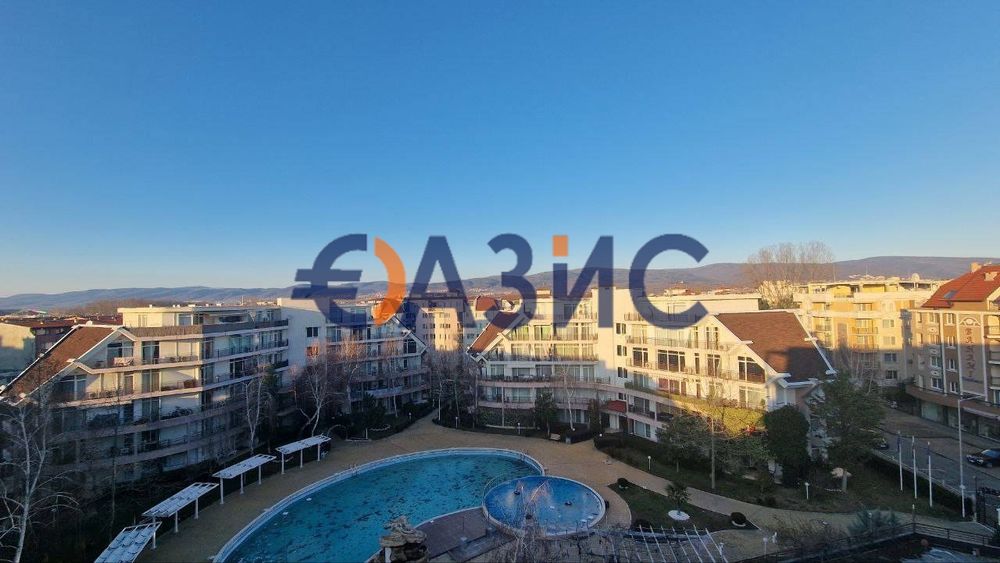 Продава се Двустаен апартамент в к.к. Слънчев бряг - 51 кв.м за 1030 €/кв.м - Снимка #8