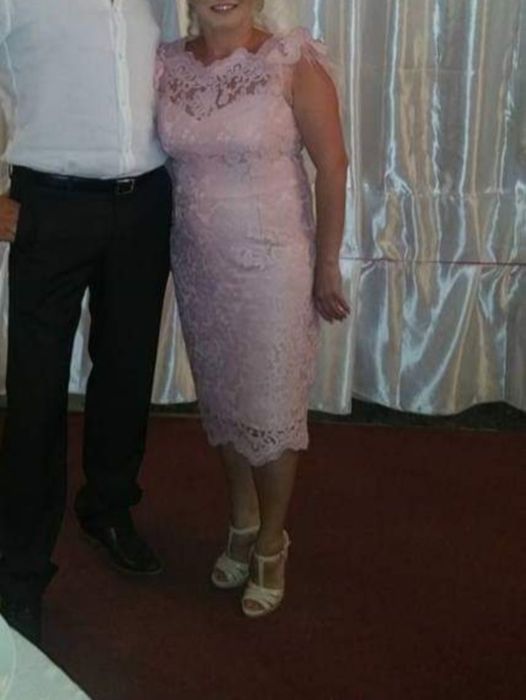 Rochie Ocazie, Pudră