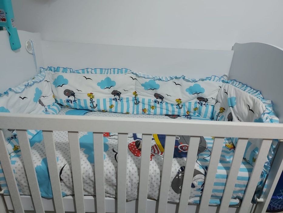 Patut PUFINAS cu sertar, transformabil in birou KALINA