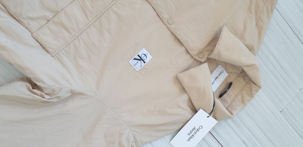 Calvin Klein Oversize Water Repellent M НОВО ОРИГИНАЛ Дамско преходно Яке