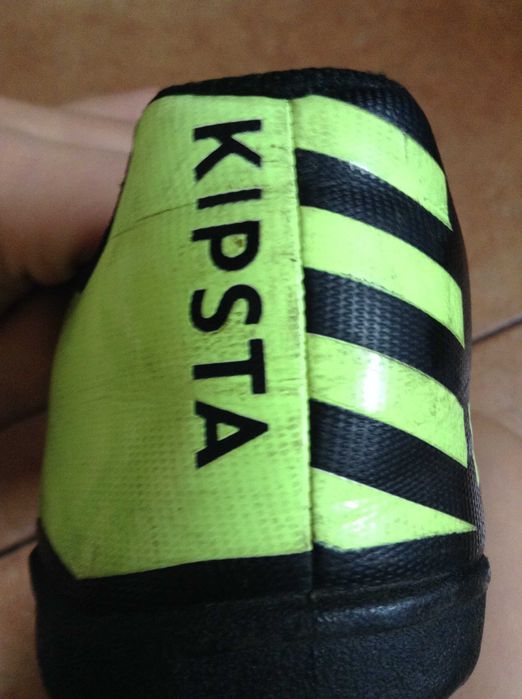 Adidasi, Kipsta fotbal anti alunecare marimea 37