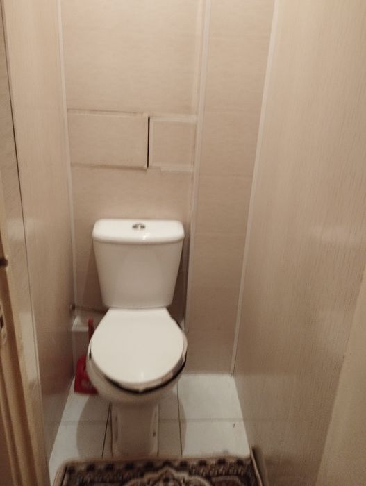 Уй сотилади 3хонали