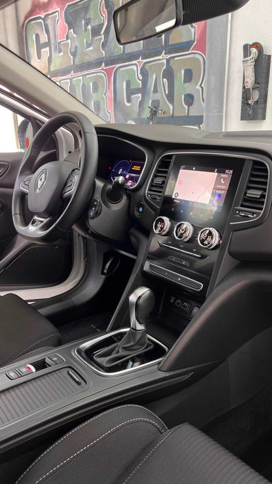 Renault Megane E-tech HYBRID Full Led Adaptiv