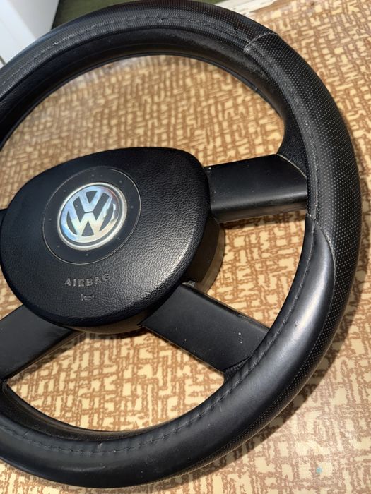Оригинален четирилъчев волан с въздушна възглавница  Airbag VW Volkswagen