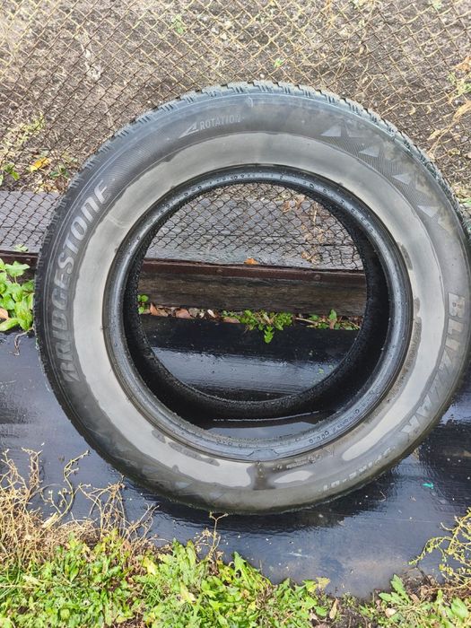 Зимнине резины 265/60r18