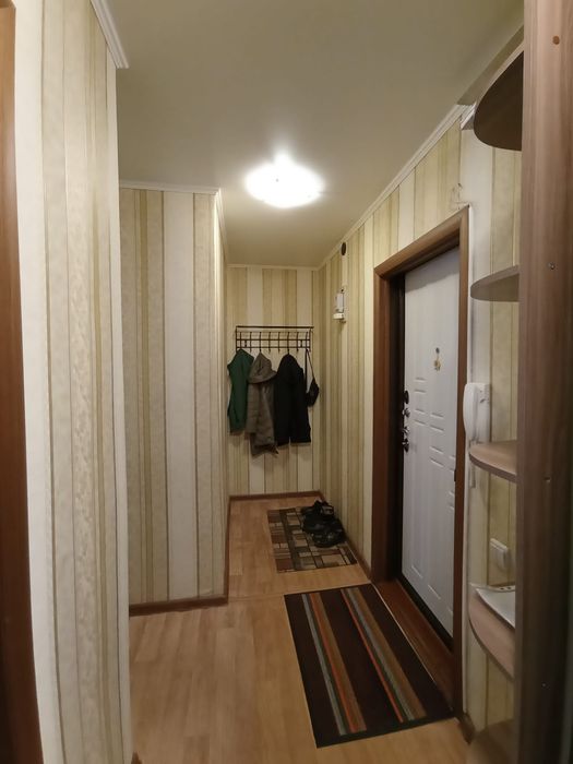 Продам  4х комнатную  квартиру