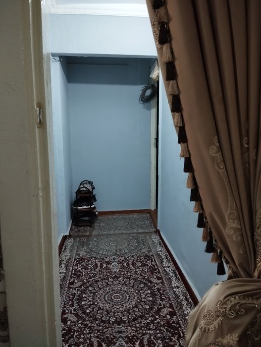 Srochna 2 honali uy sotiladi. 32.000