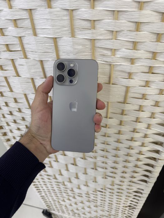 Продам Телефон Айфон 15 Pro Max 256Gb