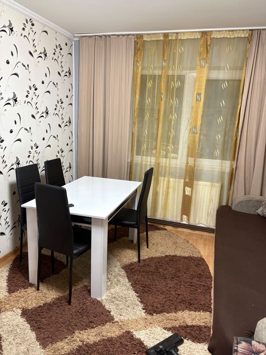 Apartament două camere de închiriat
