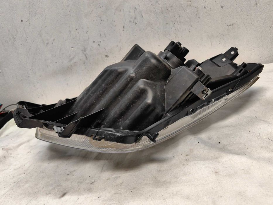 Оригинален фар Сузуки Суифт  Suzuki Swift