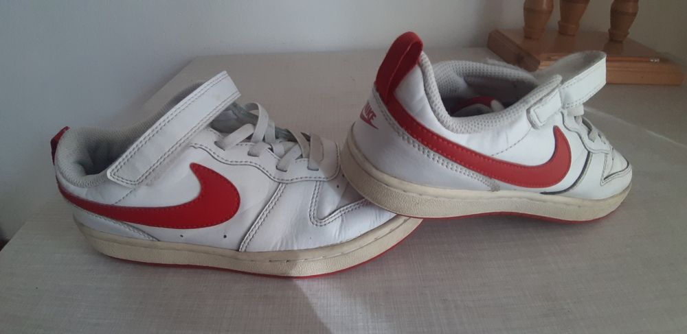 Tenesi Nike,marimea 34