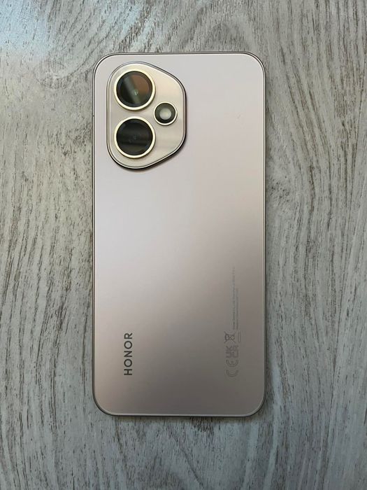 Honor 400 цвят - златист, 512 GB, Гаранция