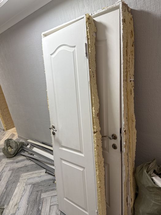 Продам двери шкаф итд