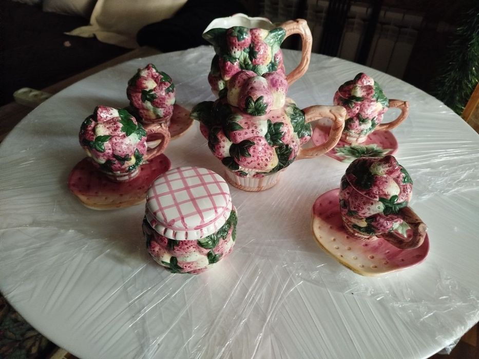 Сервиз  для чая  или  напитков