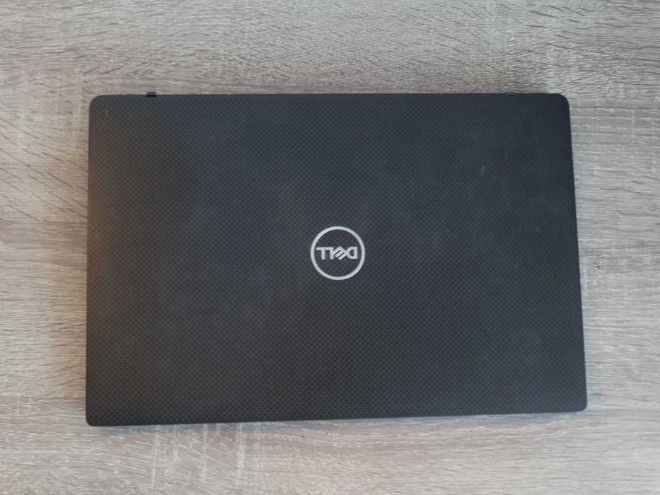 Laptop Dell Latitude 7400