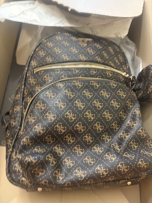 Раница Guess кафява