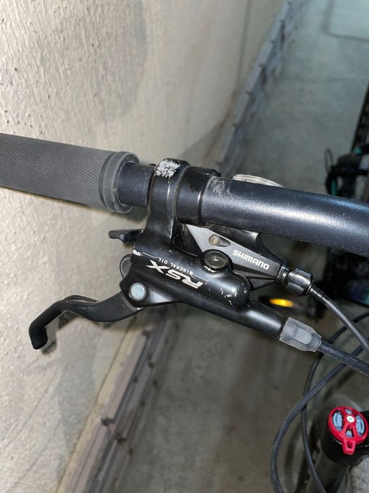 Горный Велосипед! Куплен год назад обслуживался каждые два месяц.