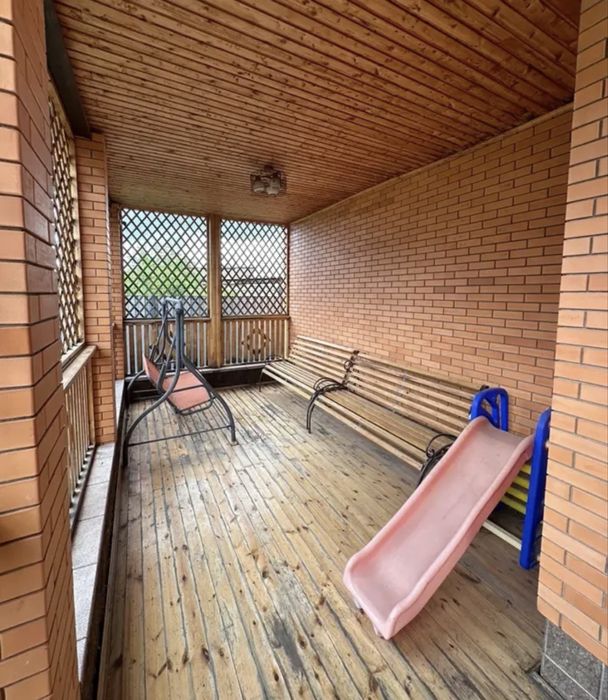 Продается 2 коттеджа в поселке Боровое Бурабай