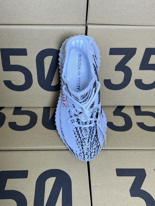 Yeezy boost 350 v2