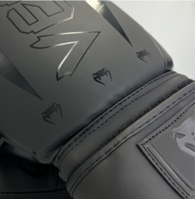 Боксерские перчатки Vemon 10размер